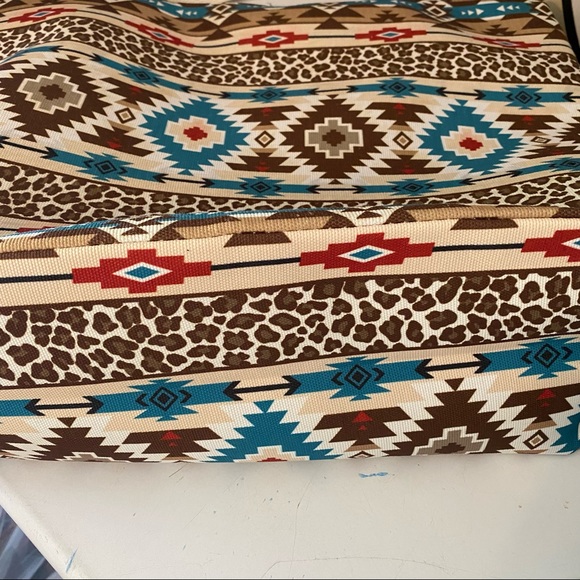 NEW Leopard Southwestern/Aztec Printed Geometric Tote Bag - Picture 2 of 8